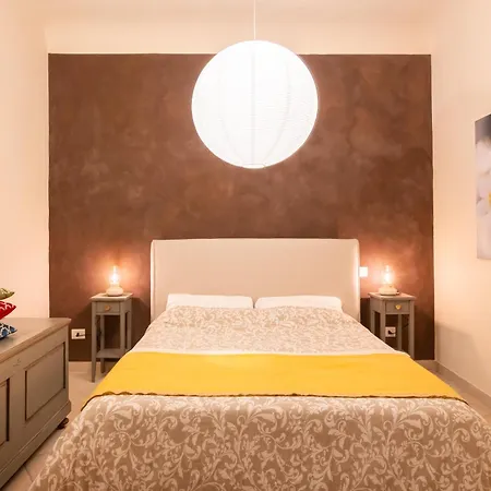 Appartamento Cozy Hideaway In The Center *